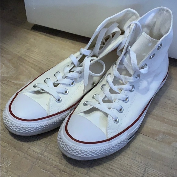 Converse Shoes - Converse Canvas white 6.5 men’s size/ 10 women’s